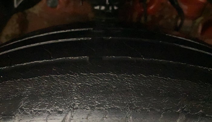 2019 Mahindra XUV300 W6 1.5 DIESEL, Diesel, Manual, 42,697 km, Right Front Tyre Tread