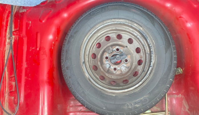 2014 Hyundai Eon ERA +, Petrol, Manual, 1,10,558 km, Spare Tyre