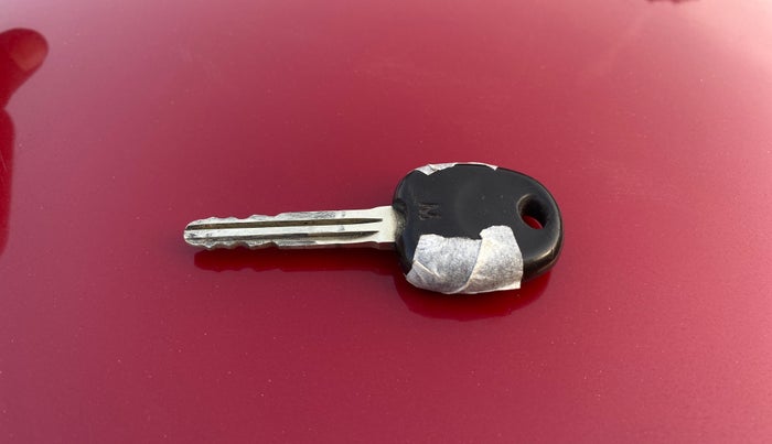 2014 Hyundai Eon ERA +, Petrol, Manual, 1,10,558 km, Key Close Up