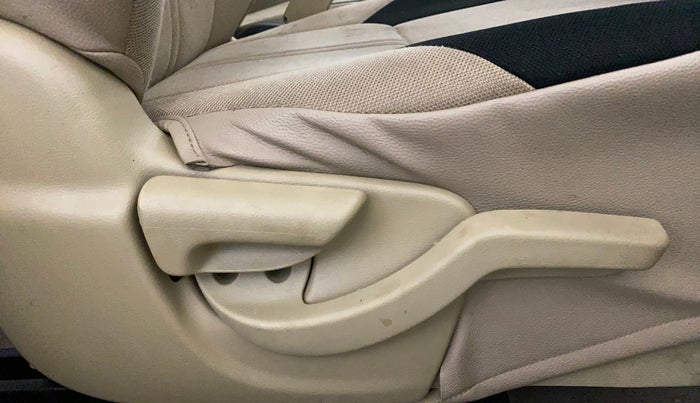 2015 Honda Amaze 1.2L I-VTEC S, Petrol, Manual, 17,715 km, Driver Side Adjustment Panel