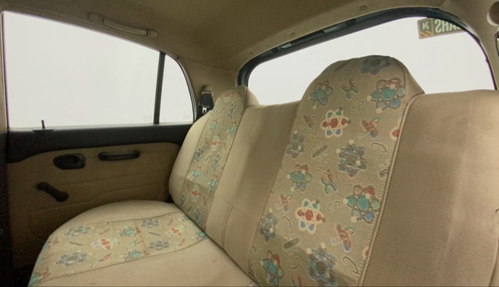 2010 Hyundai Santro Xing GLS, Petrol, Manual, 91,968 km, Right Side Rear Door Cabin