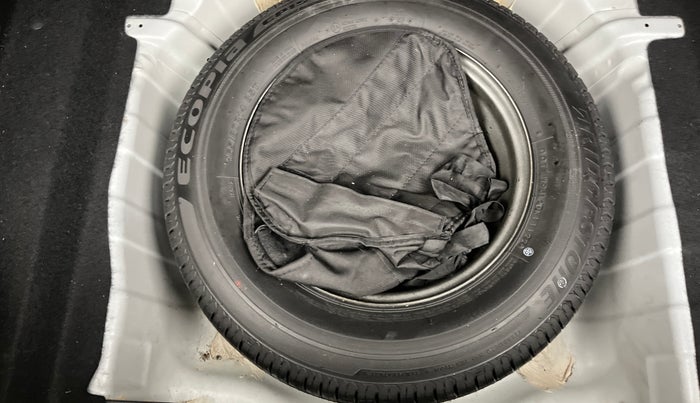 2022 Tata ALTROZ XZ PLUS PETROL, Petrol, Manual, 38,170 km, Spare Tyre