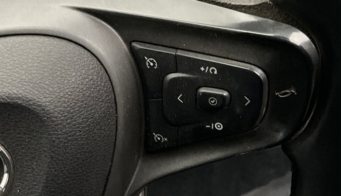 2022 Tata ALTROZ XZ PLUS PETROL, Petrol, Manual, 38,170 km, Adaptive Cruise Control