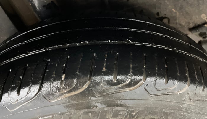 2022 Tata ALTROZ XZ PLUS PETROL, Petrol, Manual, 38,170 km, Right Rear Tyre Tread