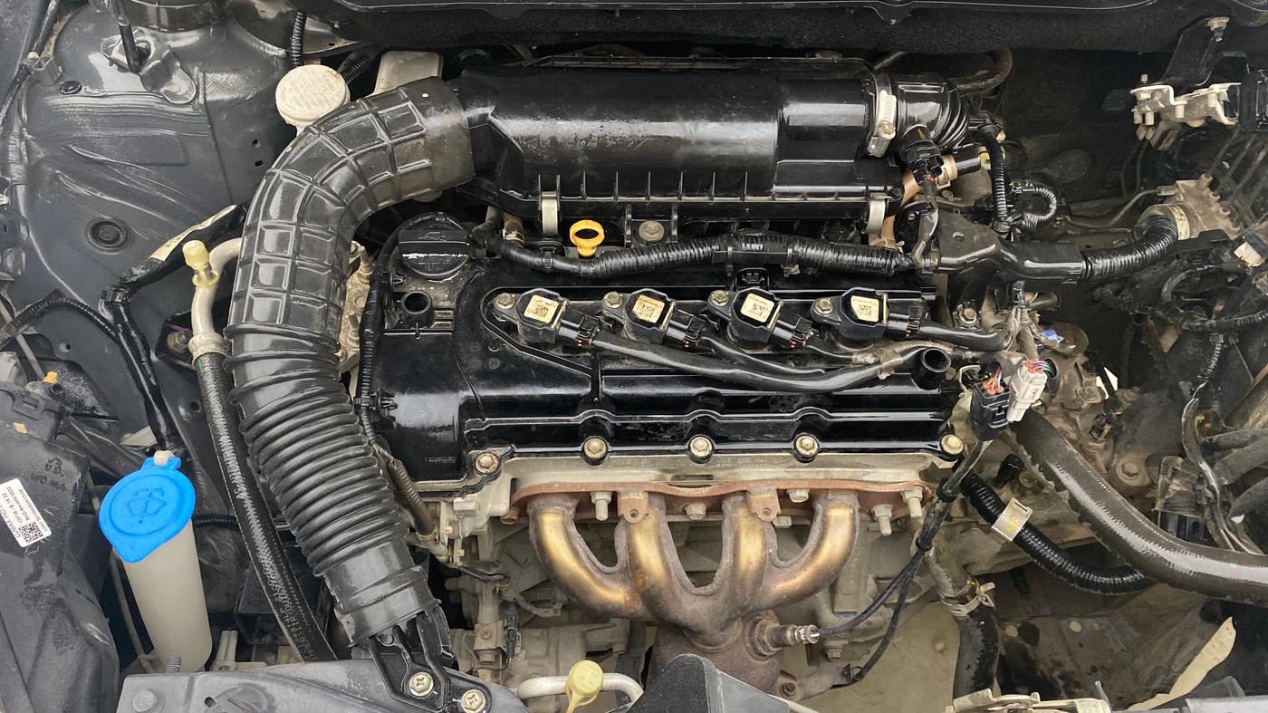 2019 Maruti Dzire ZXI, Petrol, Manual, 35,642 km, Engine View - Right