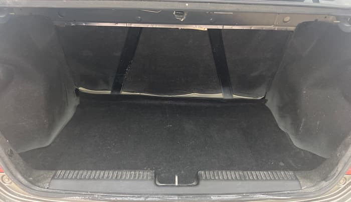 2019 Maruti Dzire ZXI, Petrol, Manual, 35,642 km, Boot Inside