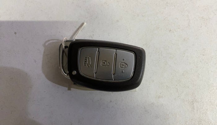 2014 Hyundai Grand i10 SPORTZ 1.2 KAPPA VTVT, Petrol, Manual, 89,175 km, Key Close Up