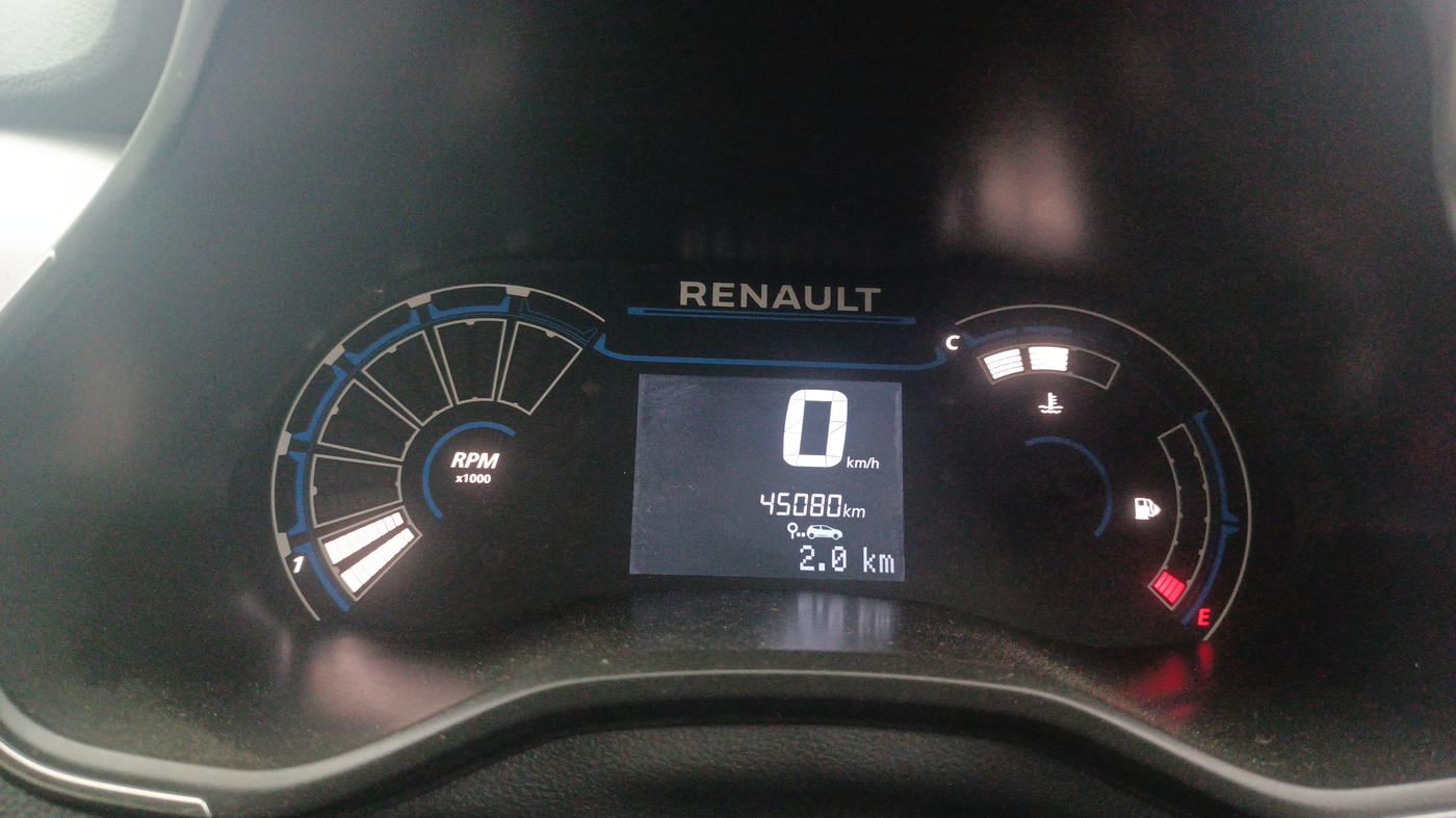 2019 Renault TRIBER RXZ, Petrol, Manual, 45,080 km, Odometer Image