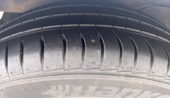 2018 Hyundai NEW SANTRO 1.1 SPORTS AMT, Petrol, Automatic, 14,359 km, Right Rear Tyre Tread