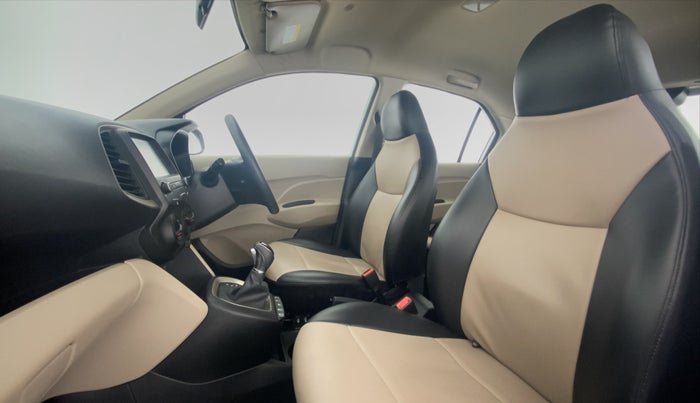 2018 Hyundai NEW SANTRO 1.1 SPORTS AMT, Petrol, Automatic, 14,359 km, Right Side Front Door Cabin