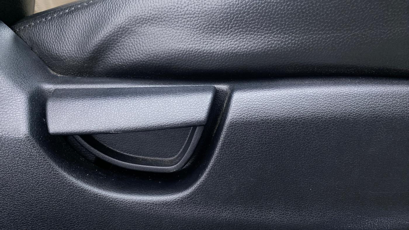 2018 Hyundai NEW SANTRO 1.1 SPORTS AMT, Petrol, Automatic, 14,359 km, Driver Side Adjustment Panel