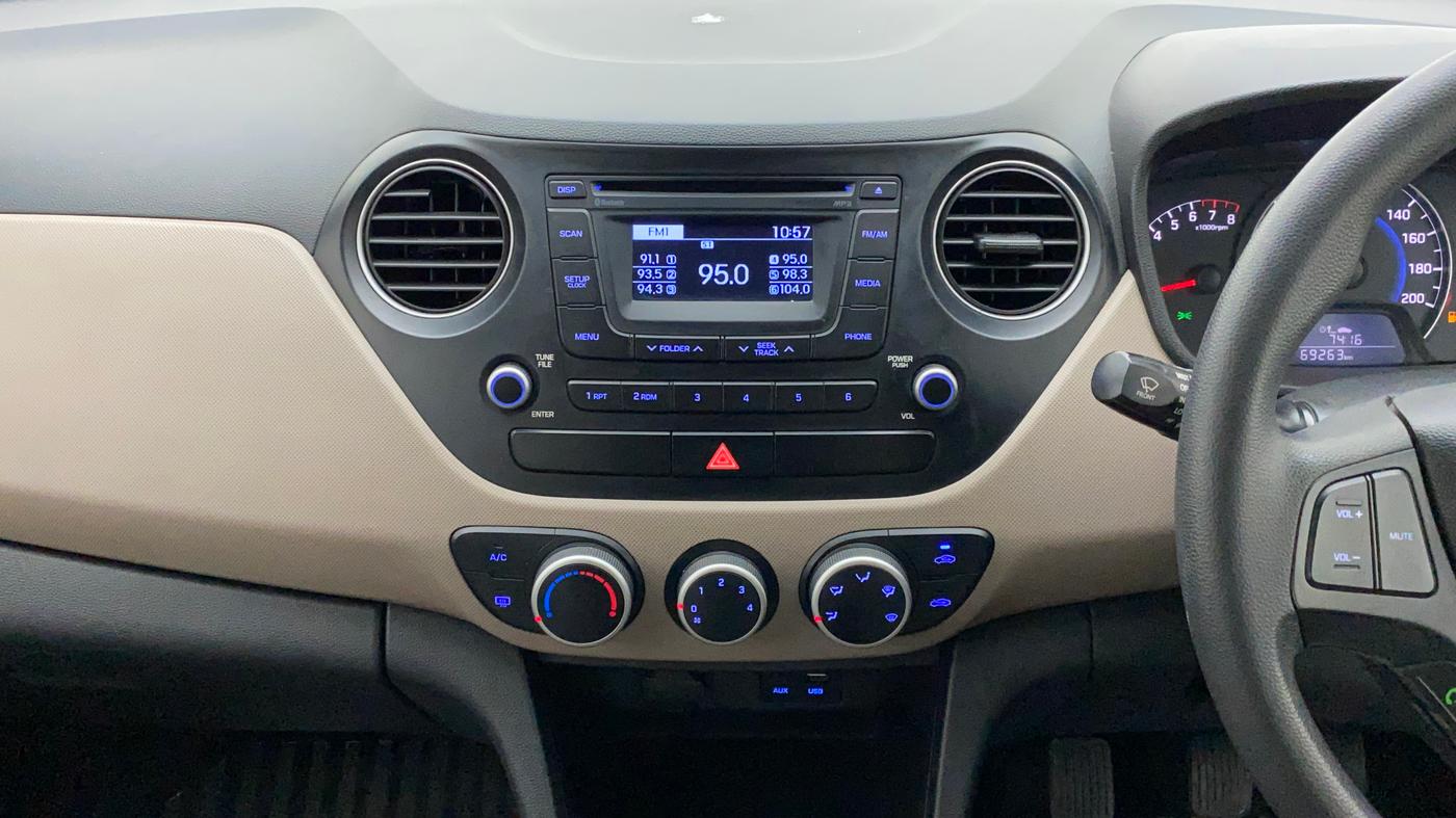 2015 Hyundai Grand i10 SPORTZ 1.2 KAPPA VTVT, Petrol, Manual, 69,263 km, Air Conditioner