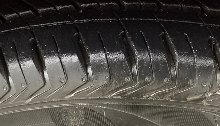 2019 Maruti Celerio ZXI AMT, Petrol, Automatic, 41,430 km, Right Front Tyre Tread