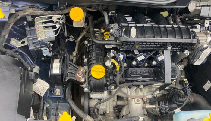 2023 Tata ALTROZ XZA + SUNROOF, Petrol, Automatic, 38,905 km, Engine View - Right