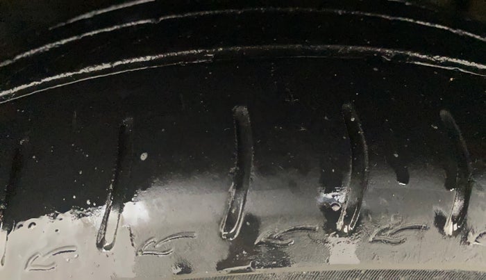 2023 Tata ALTROZ XZA + SUNROOF, Petrol, Automatic, 38,905 km, Left Front Tyre Tread