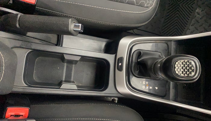 2023 Tata ALTROZ XZA + SUNROOF, Petrol, Automatic, 38,905 km, Gear Lever