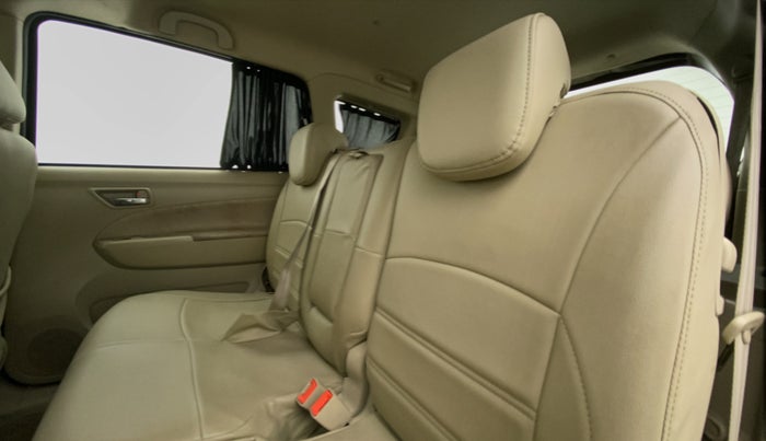 2013 Maruti Ertiga ZXI, Petrol, Manual, 43,680 km, Right Side Rear Door Cabin