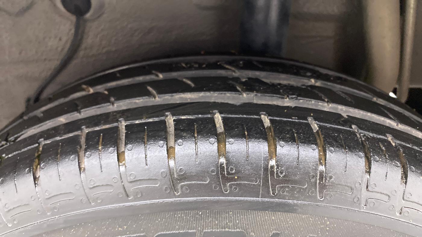 2018 Maruti Celerio ZXI AMT (O), Petrol, Automatic, 48,435 km, Left Rear Tyre Tread