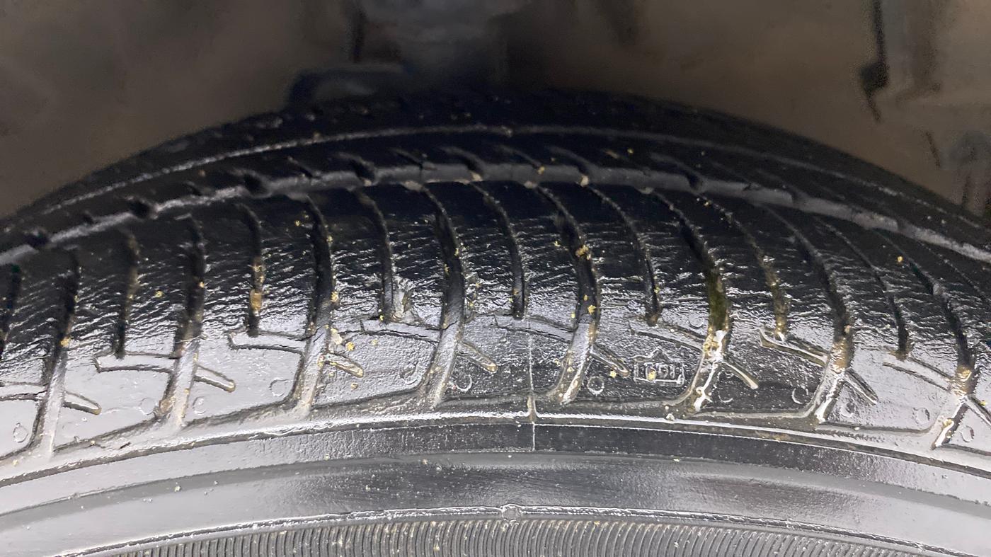 2018 Maruti Celerio ZXI AMT (O), Petrol, Automatic, 48,435 km, Right Front Tyre Tread