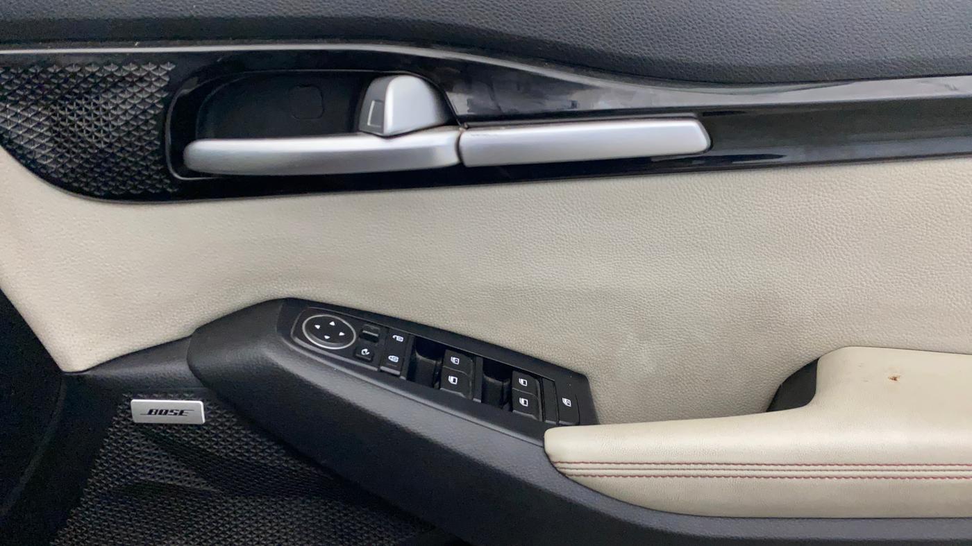 2019 KIA SELTOS GTX PLUS DCT 1.4 PETROL, Petrol, Automatic, 1,00,929 km, Driver Side Door Panels Control
