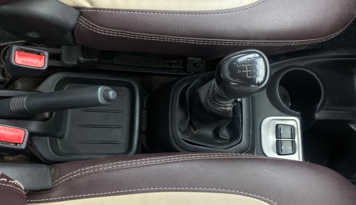 2019 Datsun Redi Go S 1.0, Petrol, Manual, 44,287 km, Gear Lever