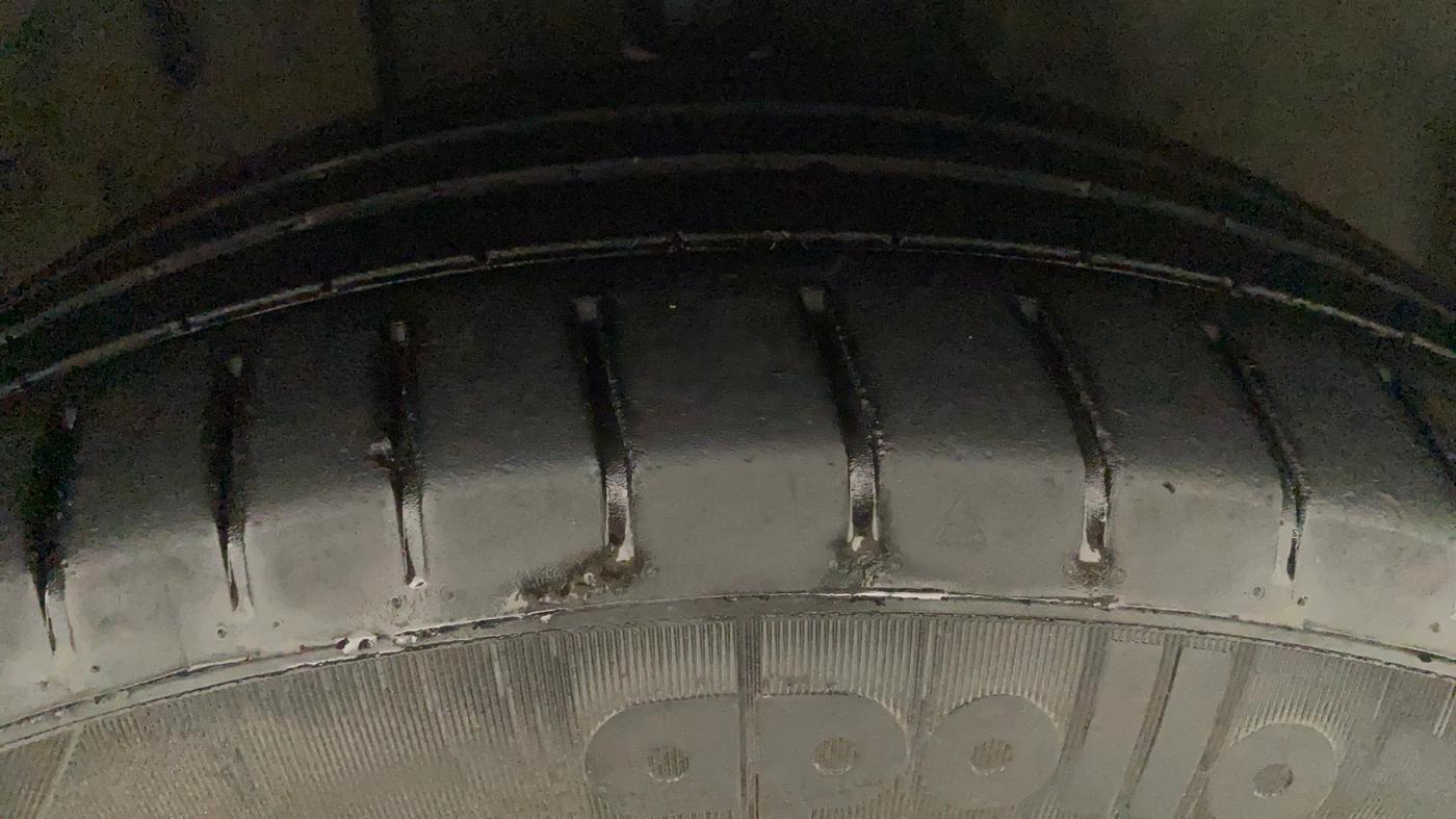 2020 Tata ALTROZ XZ PETROL, Petrol, Manual, 72,276 km, Right Front Tyre Tread
