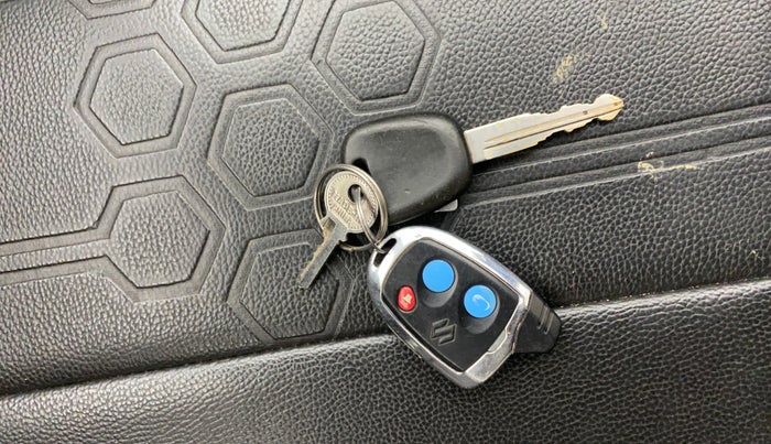 2022 Maruti Alto K10 VXI, Petrol, Manual, 47,401 km, Key Close Up