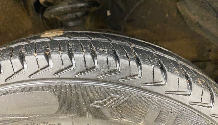 2022 Maruti Alto K10 VXI, Petrol, Manual, 47,401 km, Right Front Tyre Tread