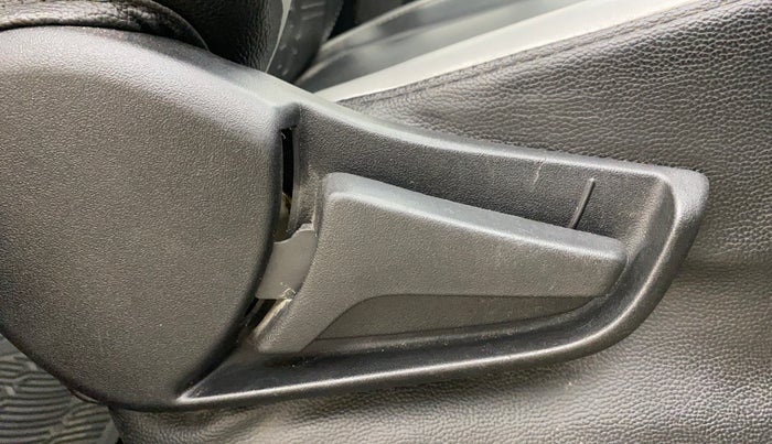 2022 Maruti Alto K10 VXI, Petrol, Manual, 47,401 km, Driver Side Adjustment Panel