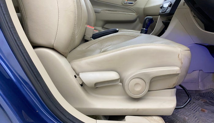 2018 Maruti Ciaz ALPHA  AT 1.5 SHVS PETROL, Petrol, Automatic, 39,092 km, Driver Side Adjustment Panel