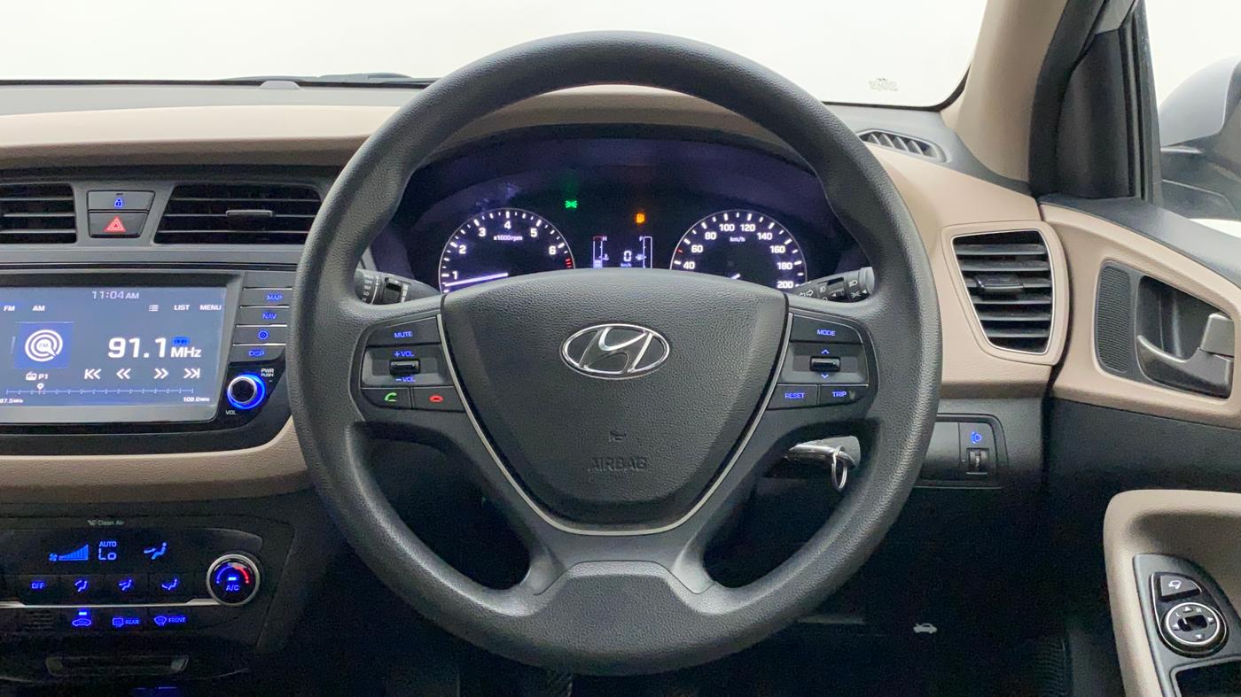 2017 Hyundai Elite i20 ASTA 1.2, Petrol, Manual, 40,006 km, Steering Wheel Close Up