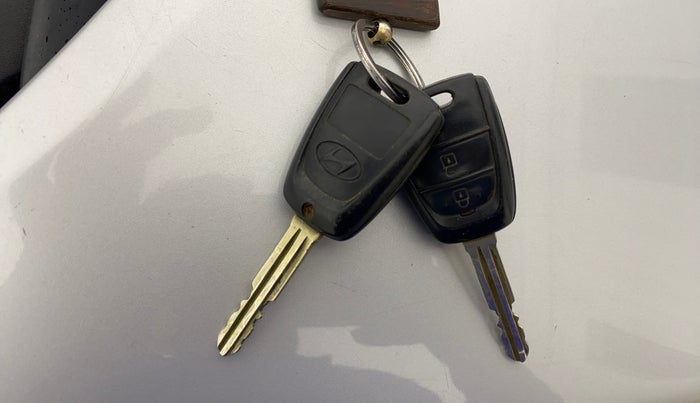 2014 Hyundai Grand i10 MAGNA 1.2 KAPPA VTVT, Petrol, Manual, 90,732 km, Key Close Up