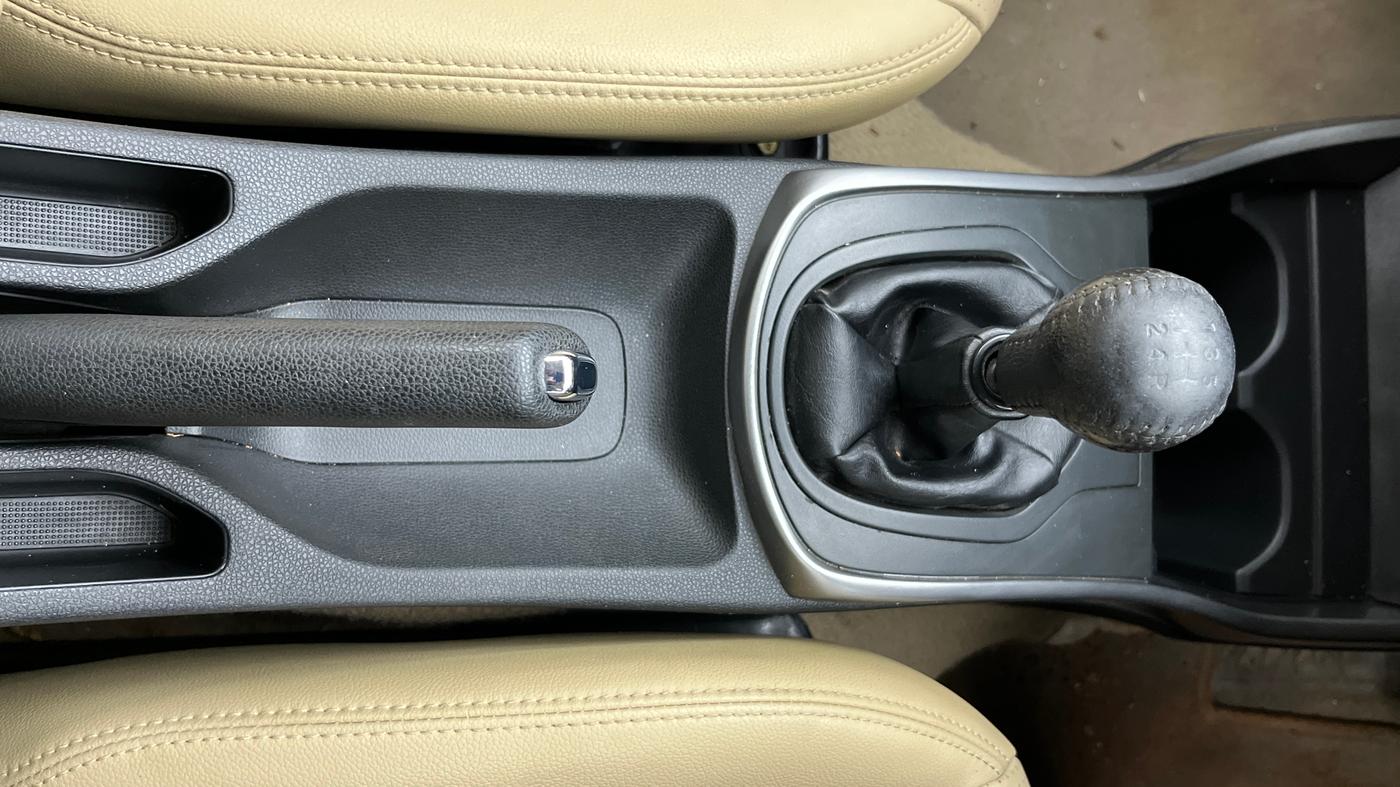 2015 Honda City 1.5L I-VTEC VX, Petrol, Manual, 42,568 km, Gear Lever