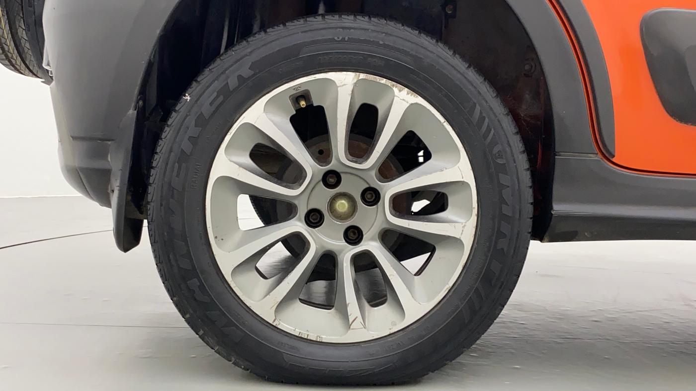 2014 Fiat Avventura DYNAMIC 1.4, Petrol, Manual, 85,159 km, Right Rear Wheel