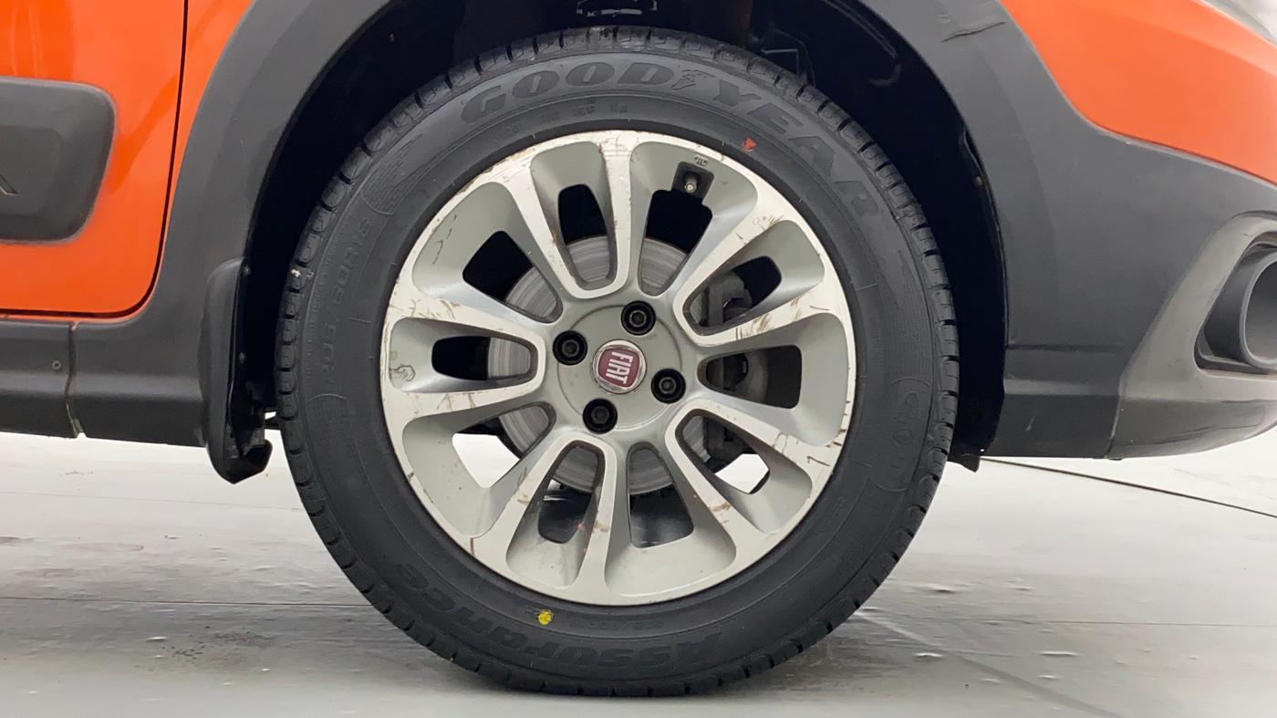 2014 Fiat Avventura DYNAMIC 1.4, Petrol, Manual, 85,159 km, Right Front Wheel