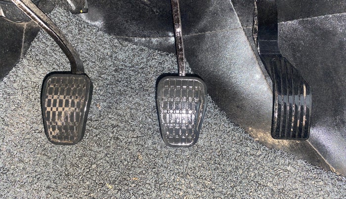 2023 Tata PUNCH ACCOMPLISHED DAZZLE SUNROOF CNG MT, CNG, Manual, 31,882 km, Pedals