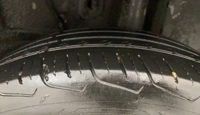 2023 Tata PUNCH ACCOMPLISHED DAZZLE SUNROOF CNG MT, CNG, Manual, 31,882 km, Left Rear Tyre Tread