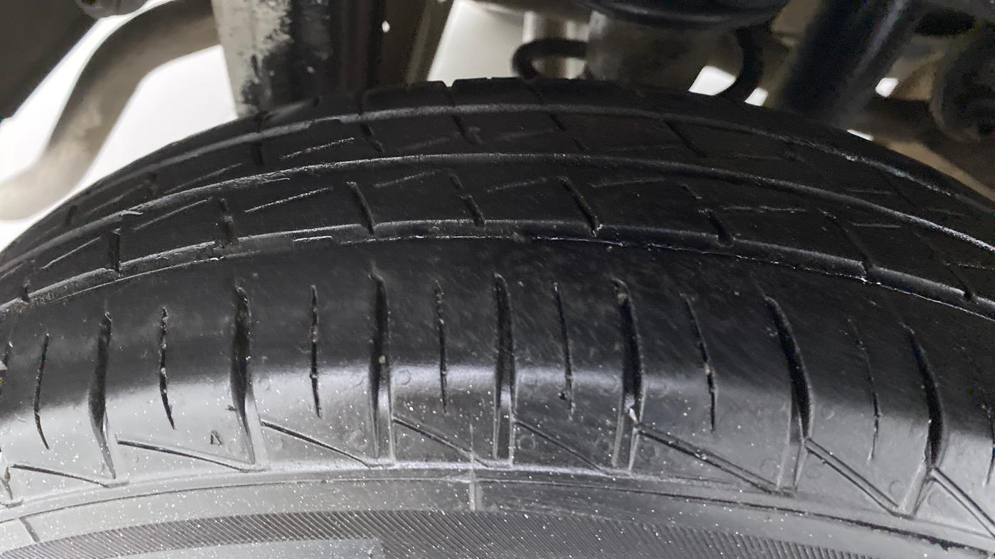 2021 Maruti Alto LXI, Petrol, Manual, 25,096 km, Right Rear Tyre Tread