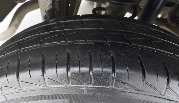 2021 Maruti Alto LXI, Petrol, Manual, 25,096 km, Right Rear Tyre Tread