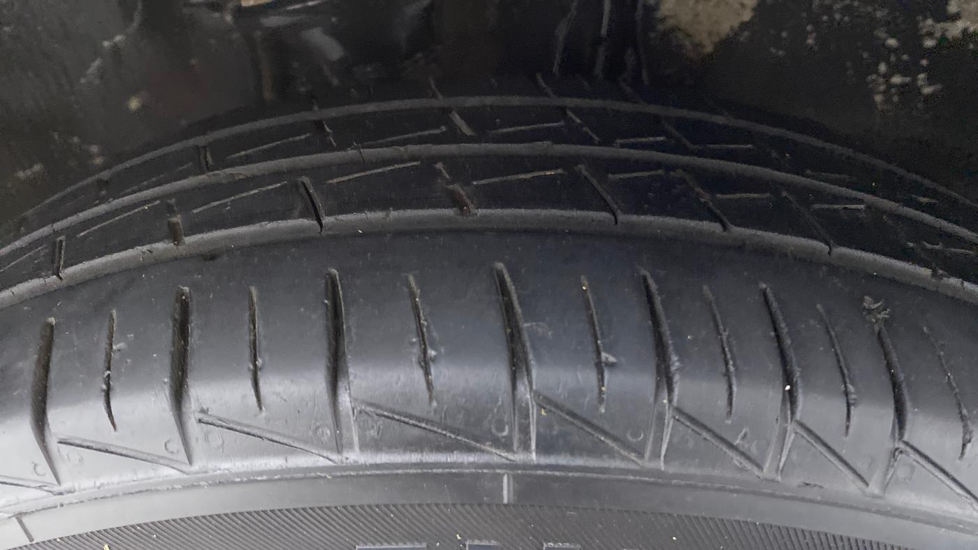 2021 Maruti Alto LXI, Petrol, Manual, 25,096 km, Right Front Tyre Tread