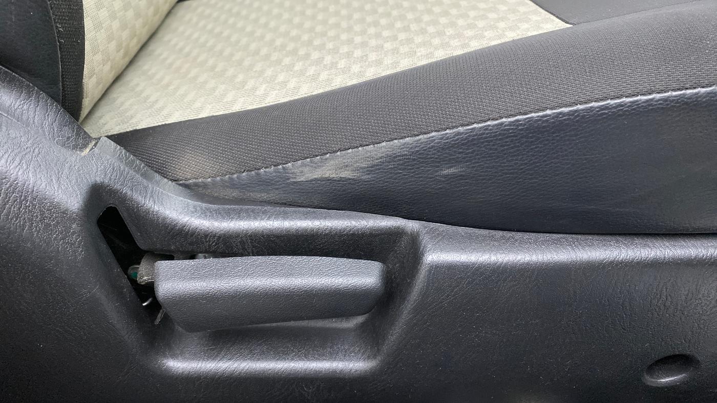 2021 Maruti Alto LXI, Petrol, Manual, 25,096 km, Driver Side Adjustment Panel