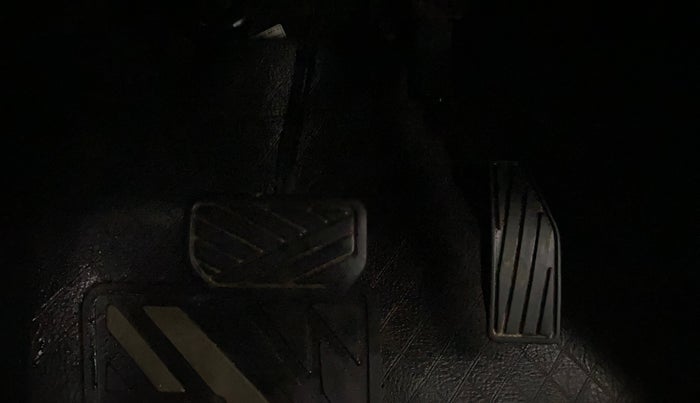 2020 Maruti Swift ZXI PLUS AMT, Petrol, Automatic, 1,48,494 km, Pedals