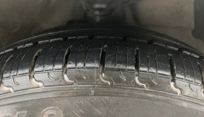 2020 Maruti Celerio ZXI AMT, Petrol, Automatic, 70,667 km, Right Front Tyre Tread