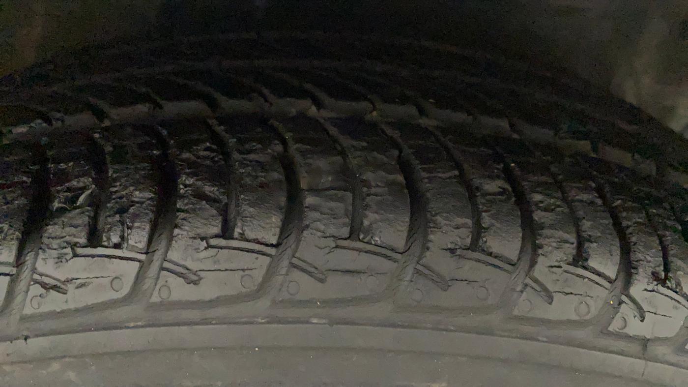 2014 Maruti Celerio VXI AMT, Petrol, Automatic, 25,488 km, Right Front Tyre Tread