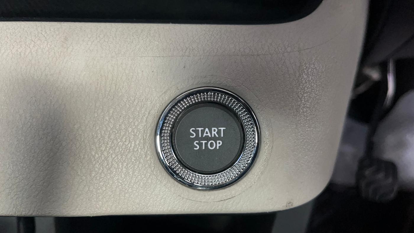 2023 Nissan MAGNITE XV MT, Petrol, Manual, 20,978 km, Keyless Start/ Stop Button