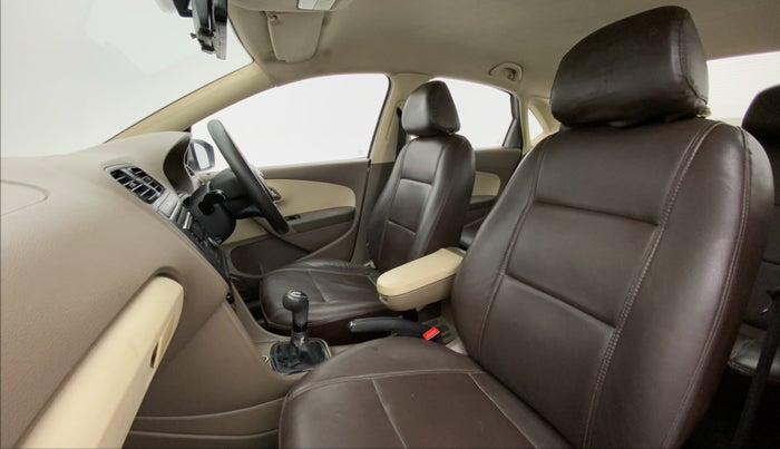2012 Skoda Rapid 1.6 TDI MT AMBITION, Diesel, Manual, 51,366 km, Right Side Front Door Cabin