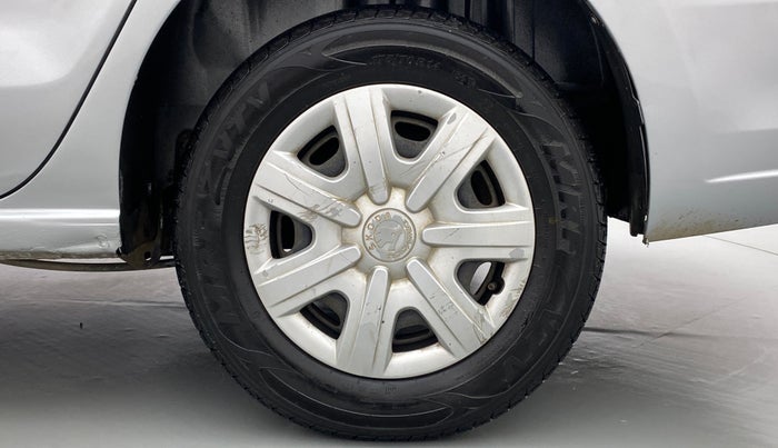 2012 Skoda Rapid 1.6 TDI MT AMBITION, Diesel, Manual, 51,366 km, Left Rear Wheel