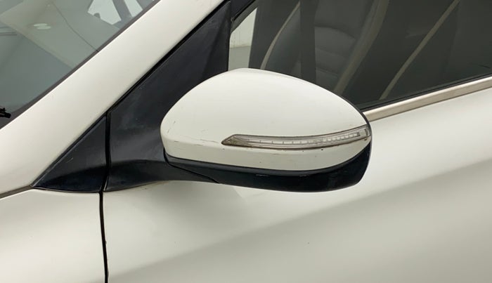 2015 Hyundai Elite i20 ASTA 1.2, CNG, Manual, 59,537 km, Left rear-view mirror - Indicator light has minor damage