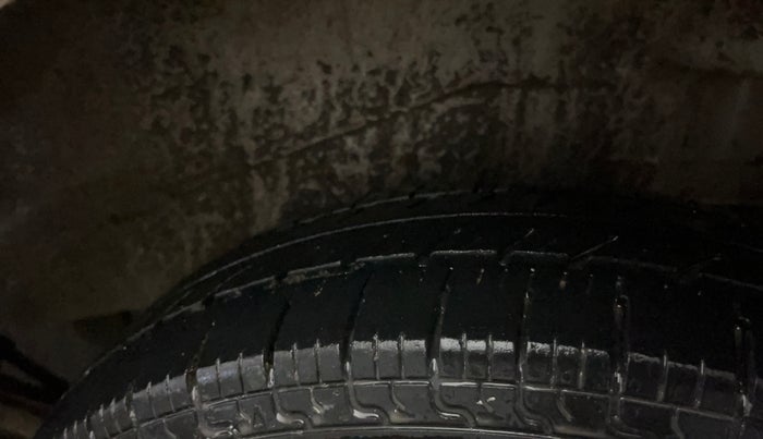 2018 Maruti Wagon R 1.0 LXI CNG, CNG, Manual, 65,655 km, Left Rear Tyre Tread