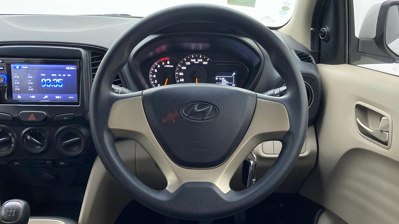 2019 Hyundai NEW SANTRO 1.1 MAGNA MT, Petrol, Manual, 4,441 km, Steering Wheel Close Up